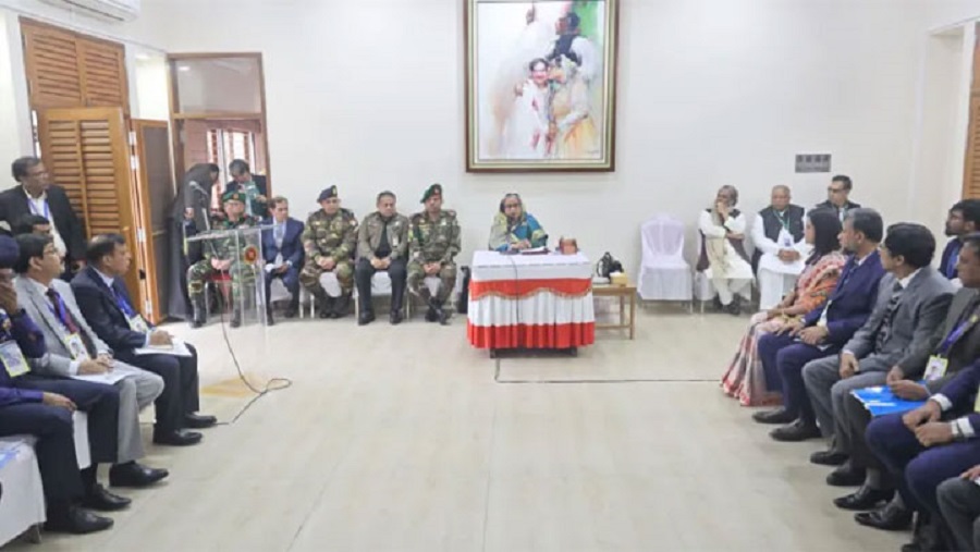 উন্নয়ন, কর্মকাণ্ড, প্রধানমন্ত্রী