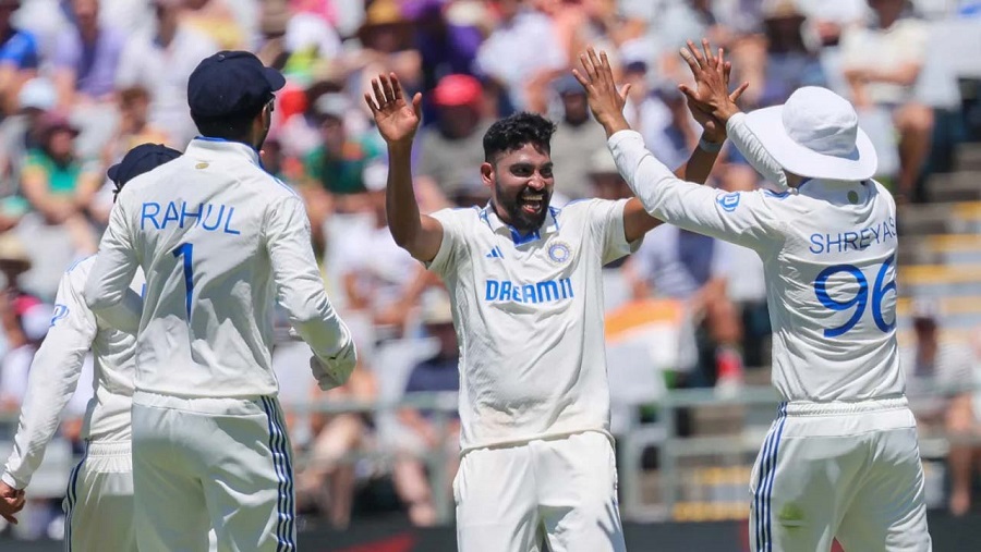 সিরাজ, লজ্জা, প্রোটিয়া