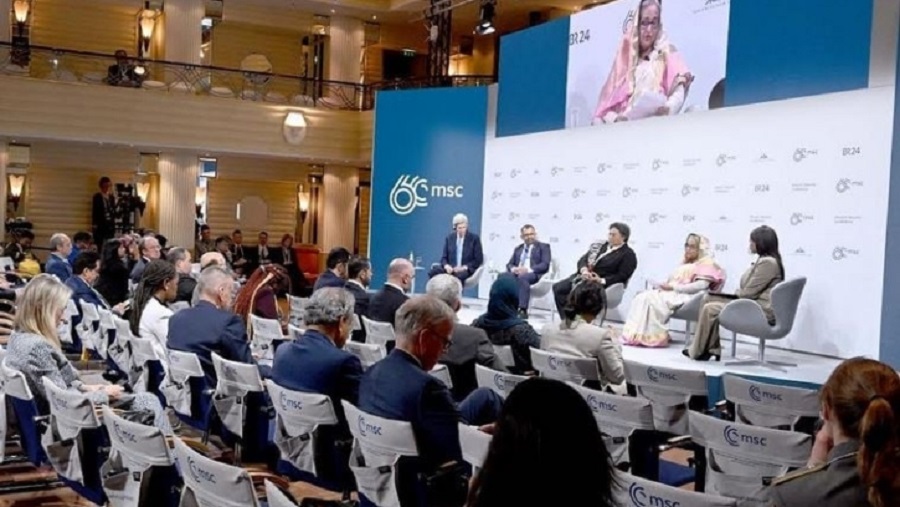 অর্থহীন, অস্ত্র, প্রধানমন্ত্রী