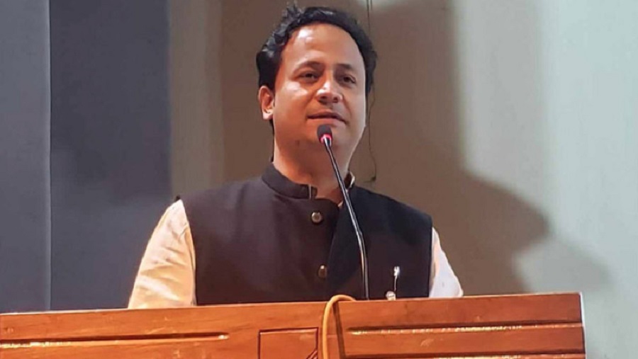 প্রশ্নফাঁস, গুজব, রাজনৈতিক, সংশ্লিষ্টতা, শিক্ষামন্ত্রী