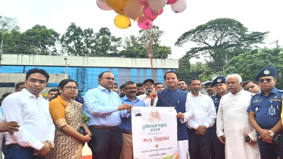 শিক্ষা মন্ত্রী