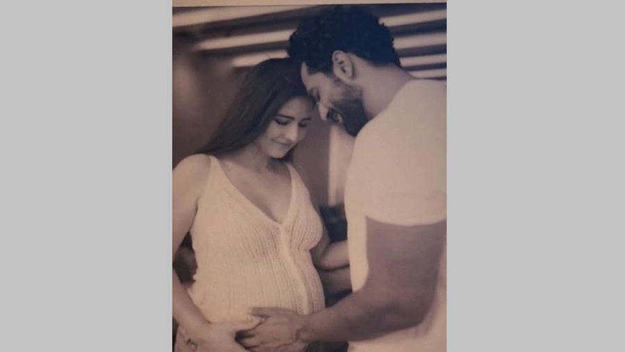 অভিনেত্রী