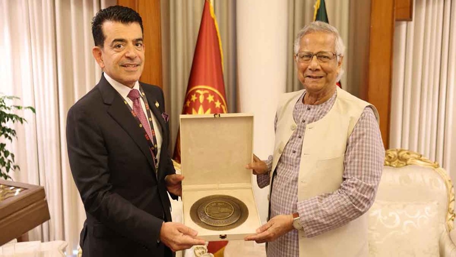 প্রধান উপদেষ্টা