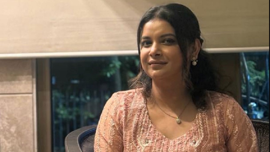 অভিনেত্রী